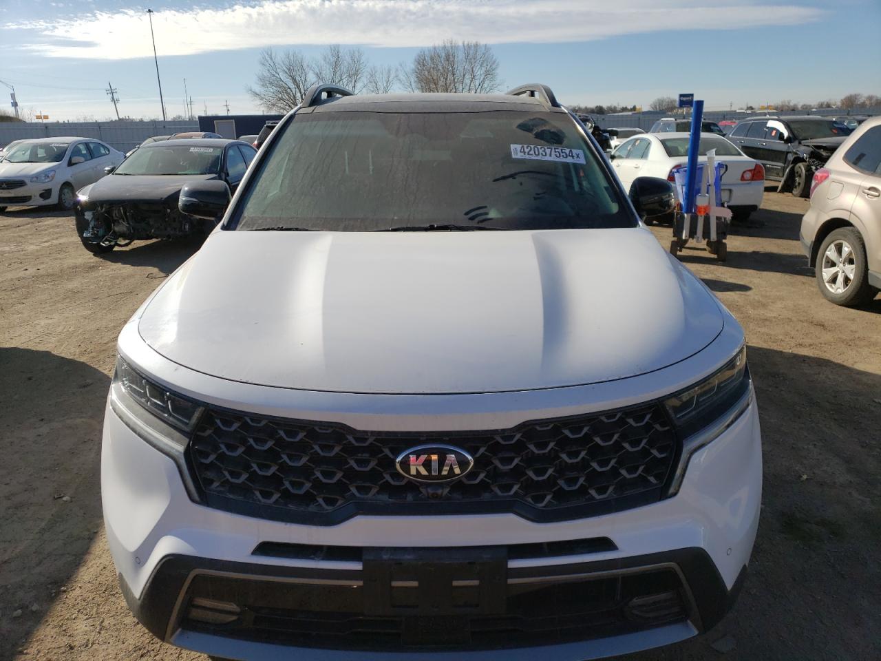 Photo 4 VIN: 5XYRKDLF2MG012384 - KIA SORENTO 