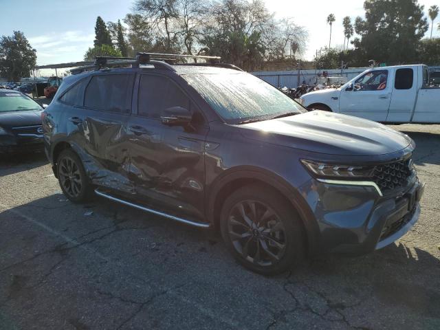 Photo 3 VIN: 5XYRKDLF2MG044901 - KIA SORENTO SX 