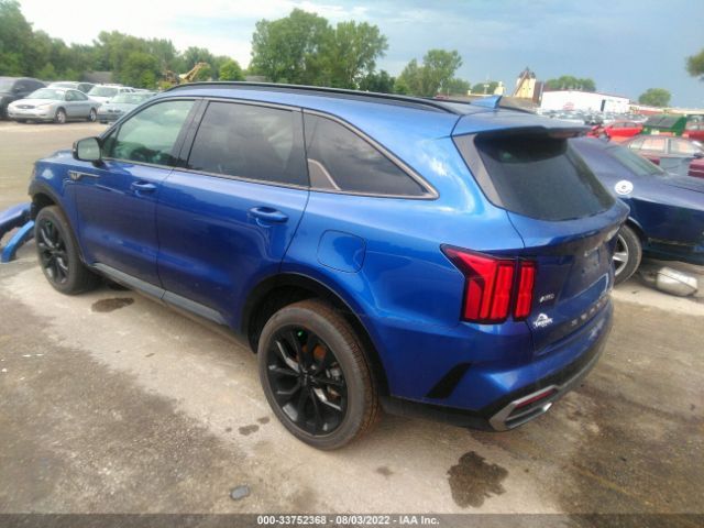 Photo 2 VIN: 5XYRKDLF3NG106615 - KIA SORENTO 