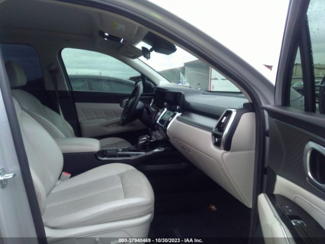 Photo 4 VIN: 5XYRKDLF6NG107788 - KIA SORENTO 