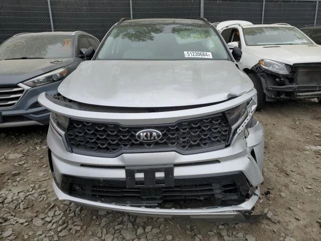 Photo 11 VIN: 5XYRKDLF8MG063338 - KIA SORENTO SX 