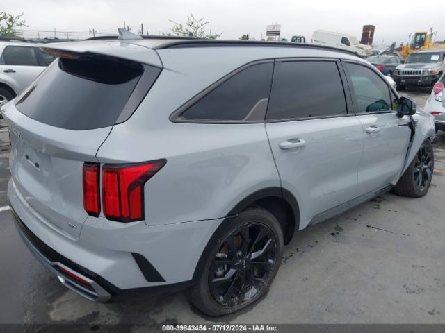 Photo 3 VIN: 5XYRKDLF8PG209936 - KIA SORENTO 