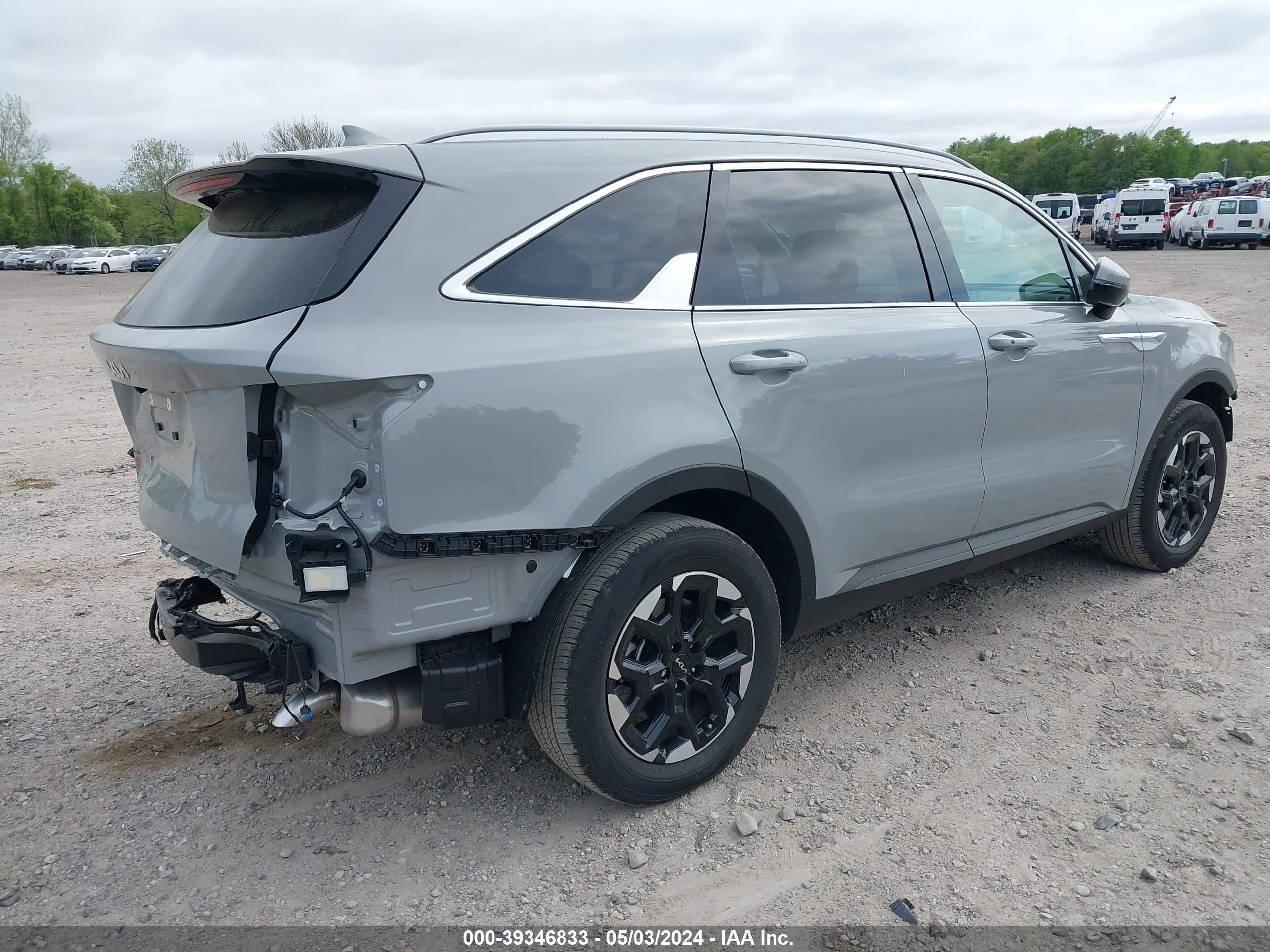 Photo 3 VIN: 5XYRL4JC2RG262169 - KIA SORENTO 