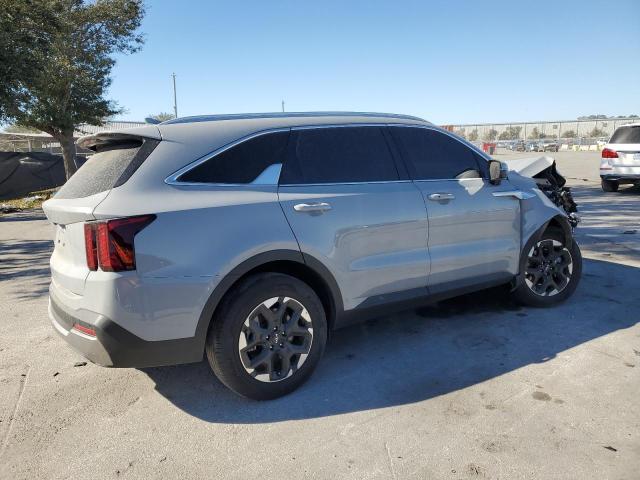 Photo 2 VIN: 5XYRL4JC8RG304845 - KIA SORENTO S 