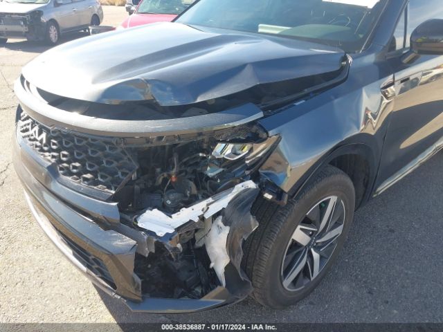 Photo 5 VIN: 5XYRL4LC3NG114832 - KIA SORENTO 