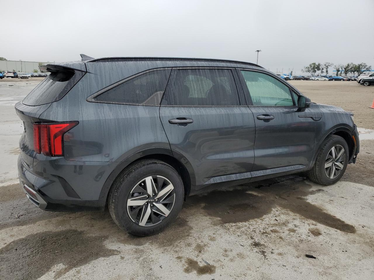 Photo 2 VIN: 5XYRL4LC3PG249425 - KIA SORENTO 