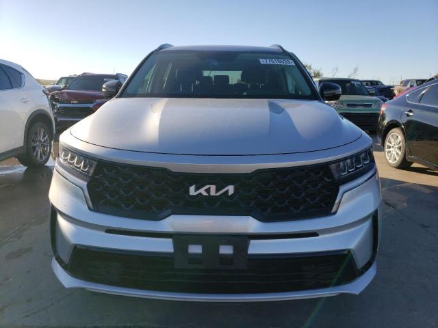 Photo 4 VIN: 5XYRL4LC4NG080898 - KIA SORENTO 