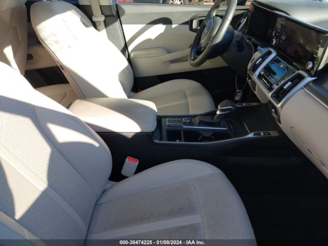 Photo 4 VIN: 5XYRL4LC4NG131056 - KIA SORENTO 