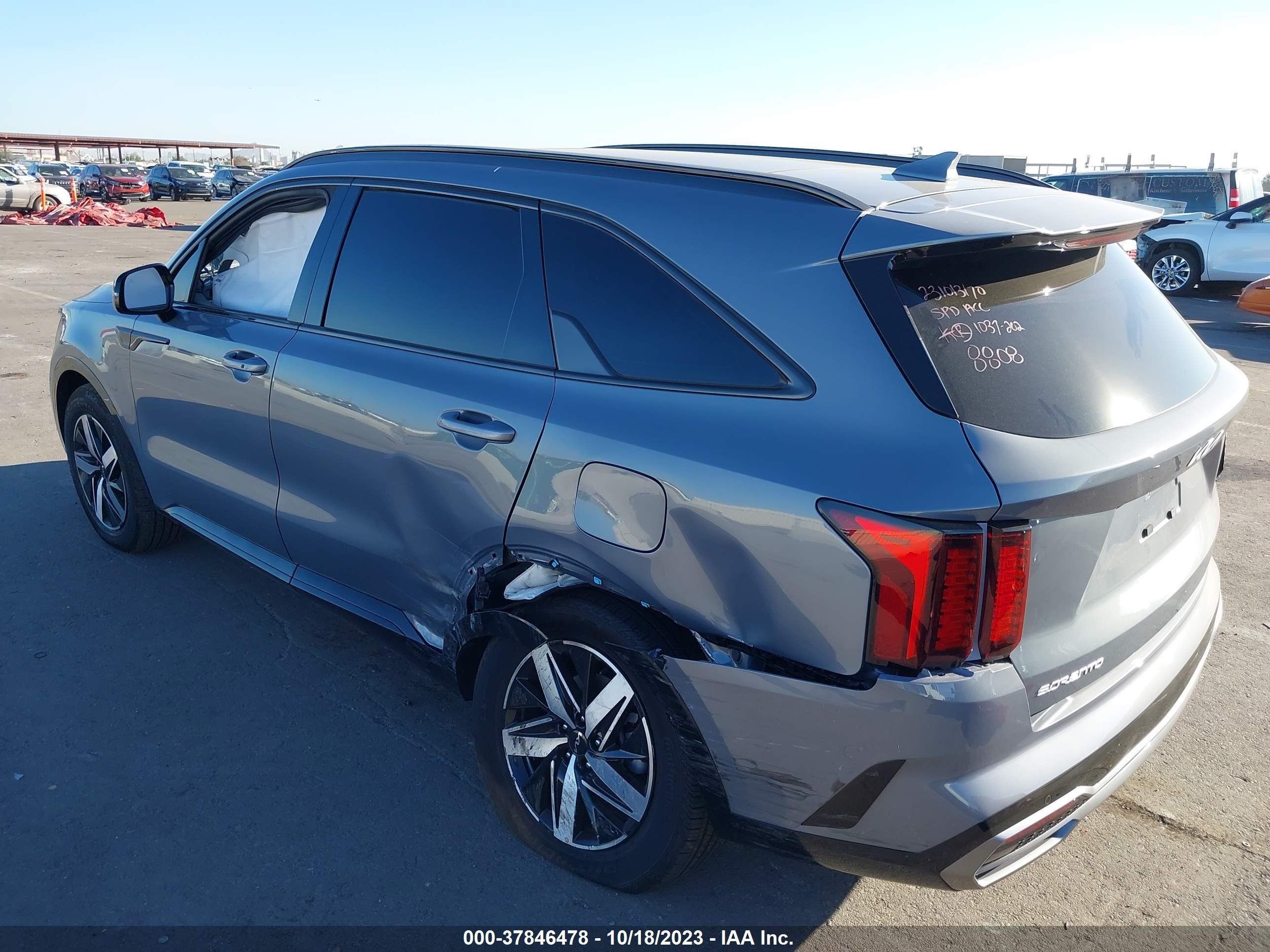 Photo 2 VIN: 5XYRL4LC7PG218808 - KIA SORENTO 