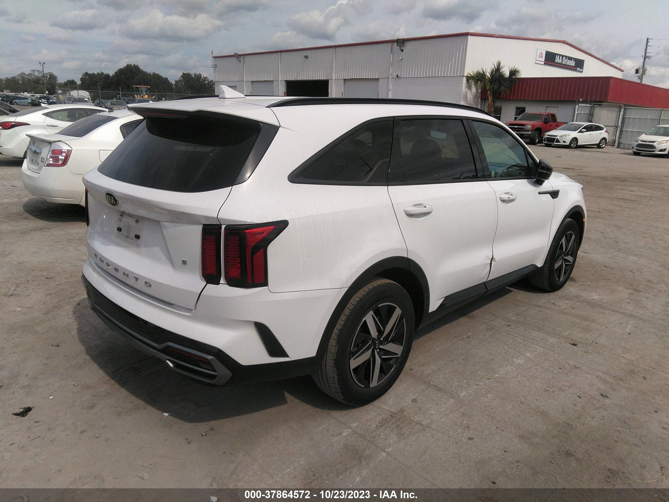 Photo 3 VIN: 5XYRL4LC8MG052682 - KIA SORENTO 