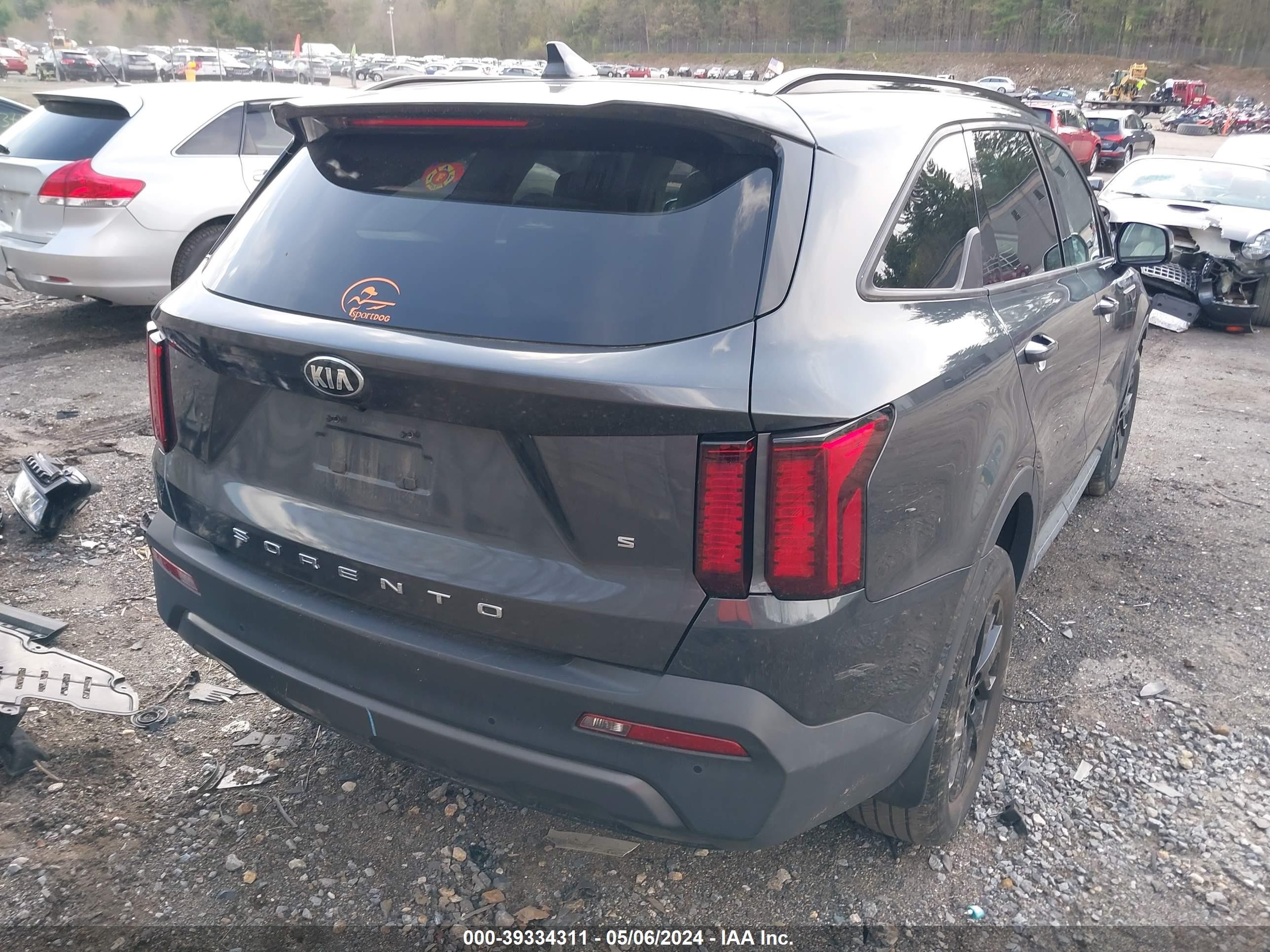 Photo 3 VIN: 5XYRLDLC2MG069980 - KIA SORENTO 