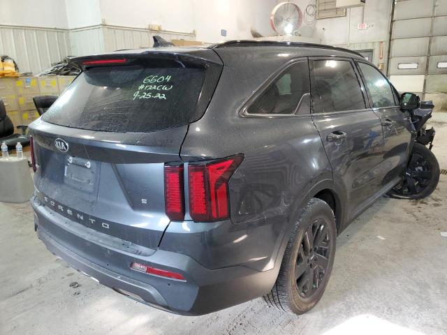 Photo 3 VIN: 5XYRLDLC3MG036504 - KIA SORENTO S 