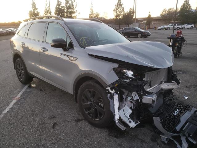 Photo 3 VIN: 5XYRLDLC3NG130514 - KIA SORENTO S 