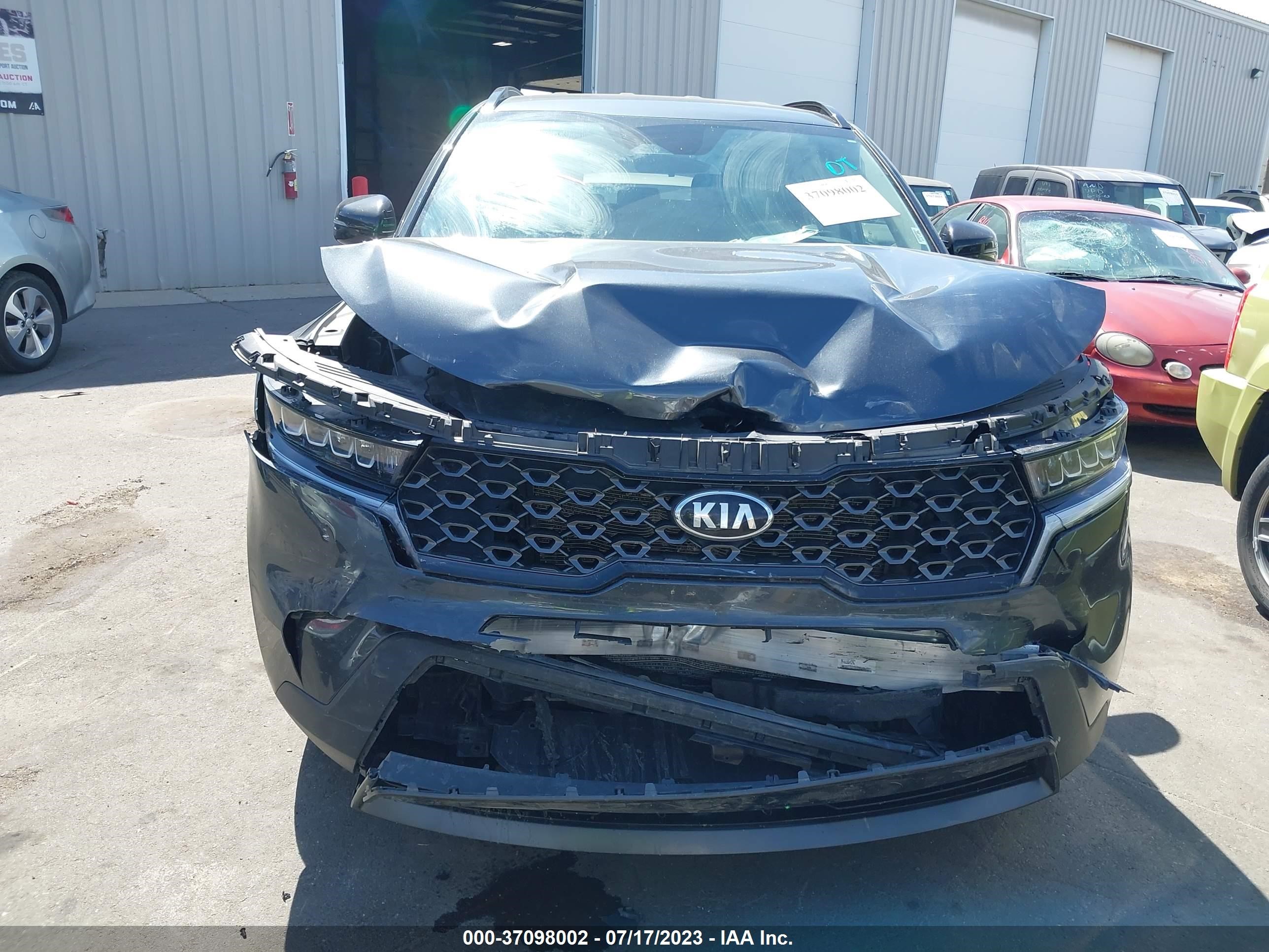 Photo 11 VIN: 5XYRLDLC9MG023398 - KIA SORENTO 