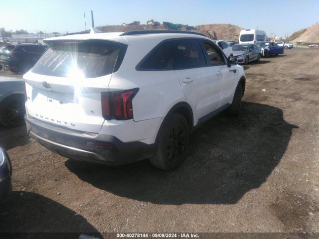 Photo 3 VIN: 5XYRLDLC9MG061715 - KIA SORENTO 