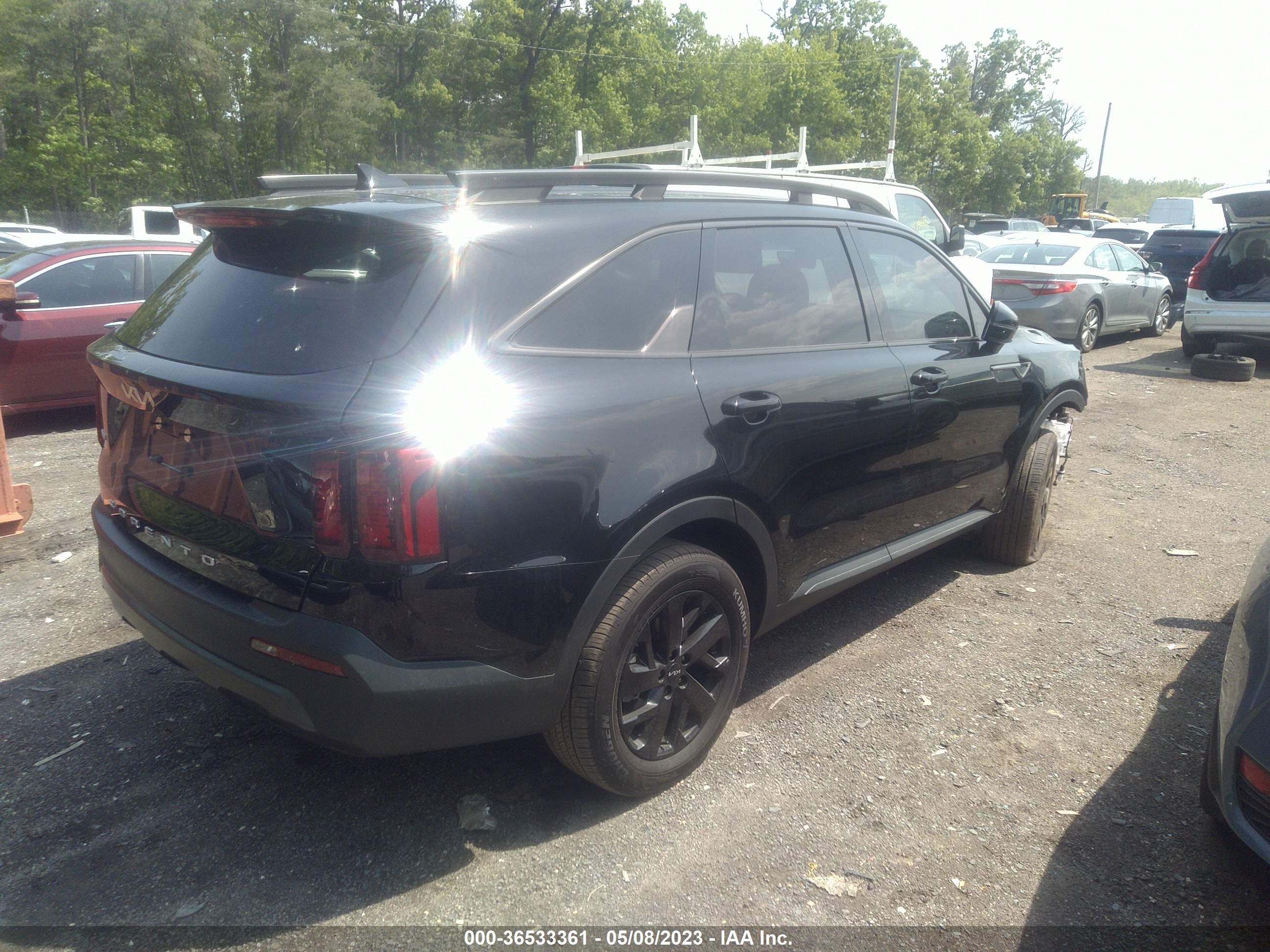 Photo 3 VIN: 5XYRLDLC9NG154137 - KIA SORENTO 