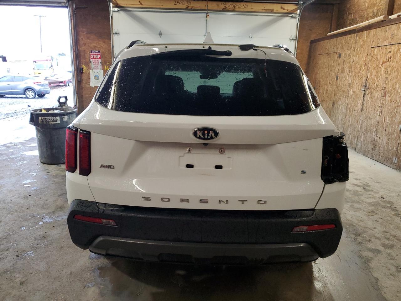 Photo 5 VIN: 5XYRLDLCXMG008327 - KIA SORENTO 