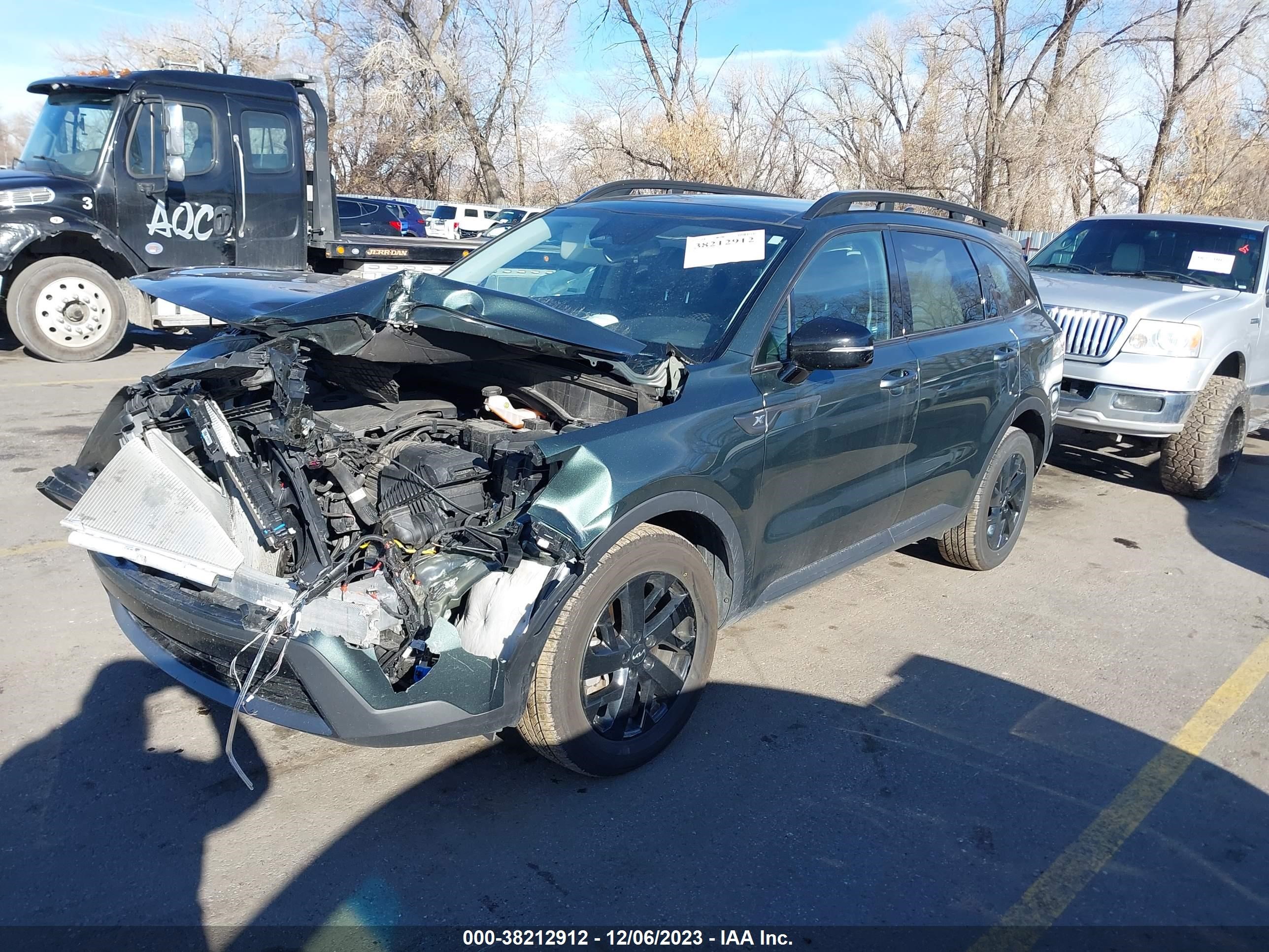 Photo 1 VIN: 5XYRLDLCXNG122815 - KIA SORENTO 