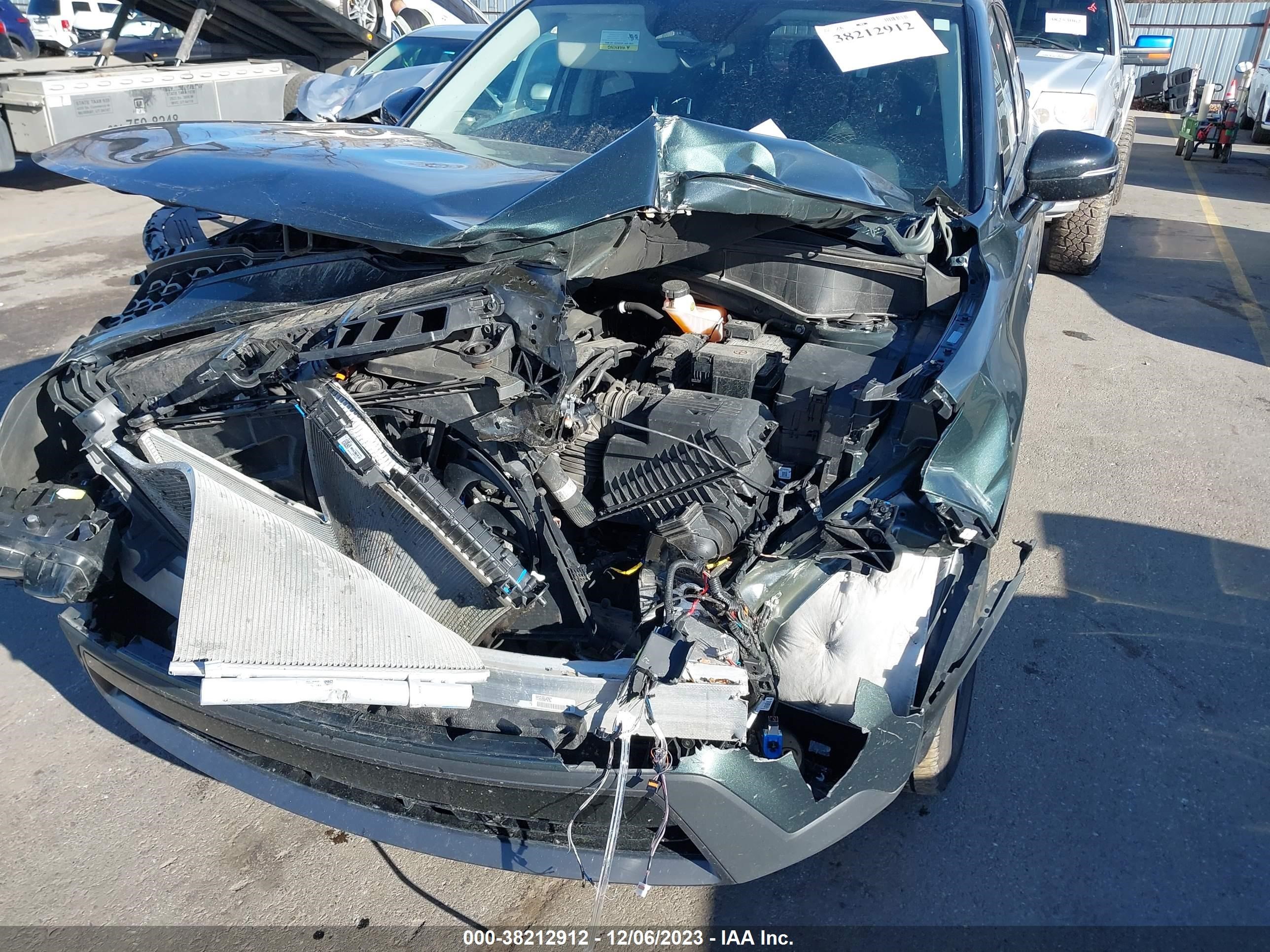 Photo 4 VIN: 5XYRLDLCXNG122815 - KIA SORENTO 