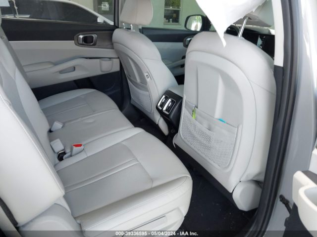 Photo 7 VIN: 5XYRLDLCXPG210587 - KIA SORENTO 