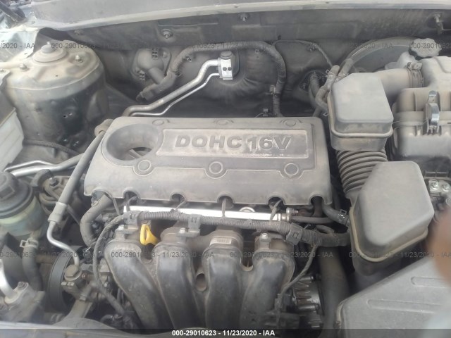 Photo 9 VIN: 5XYZG3AB0BG024185 - HYUNDAI SANTA FE 