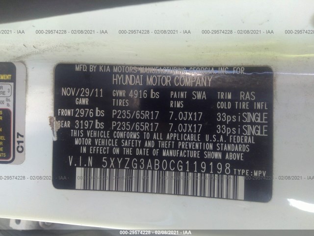 Photo 8 VIN: 5XYZG3AB0CG119198 - HYUNDAI SANTA FE 