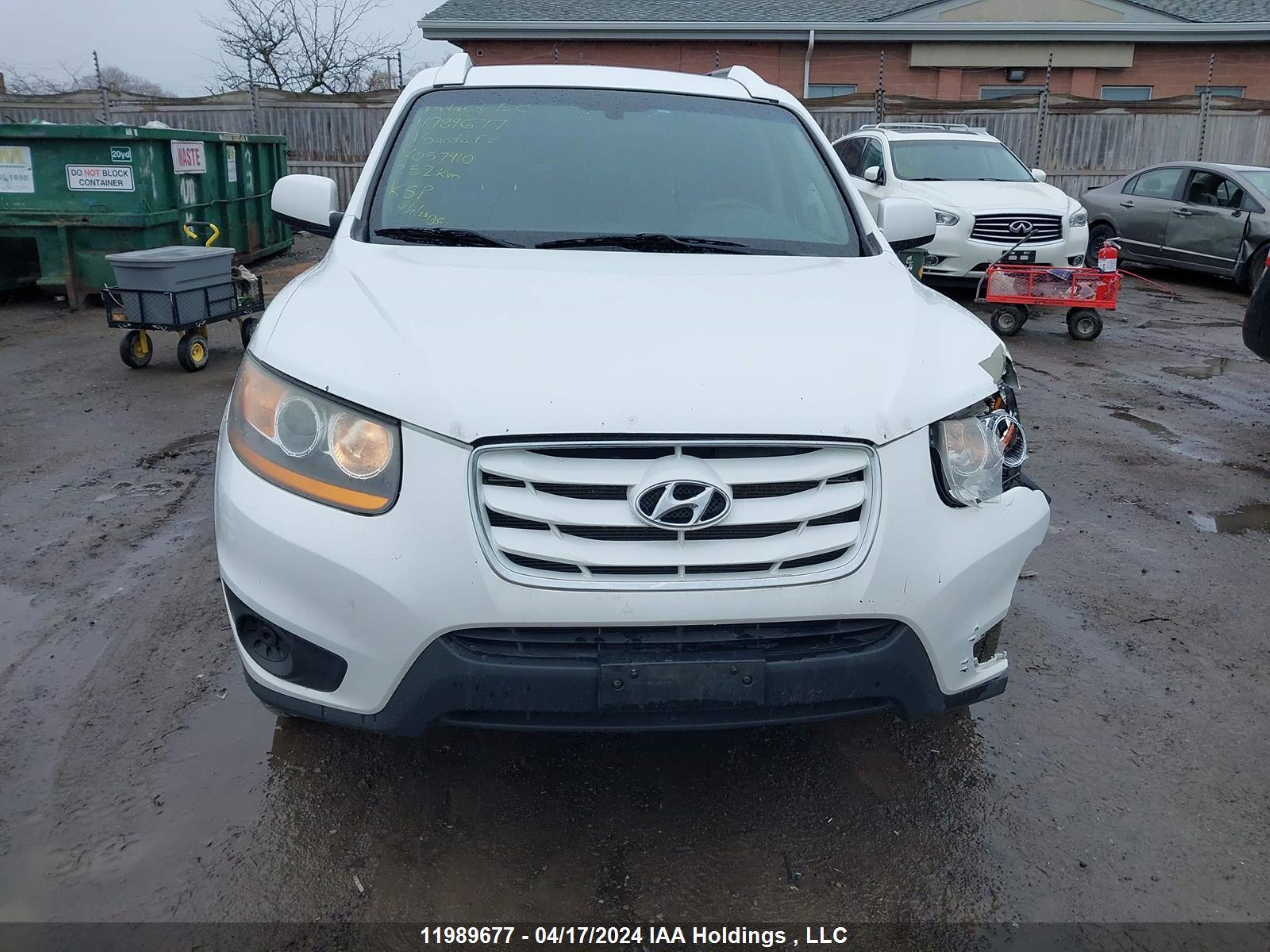 Photo 12 VIN: 5XYZG3AB1BG057910 - HYUNDAI SANTA FE 