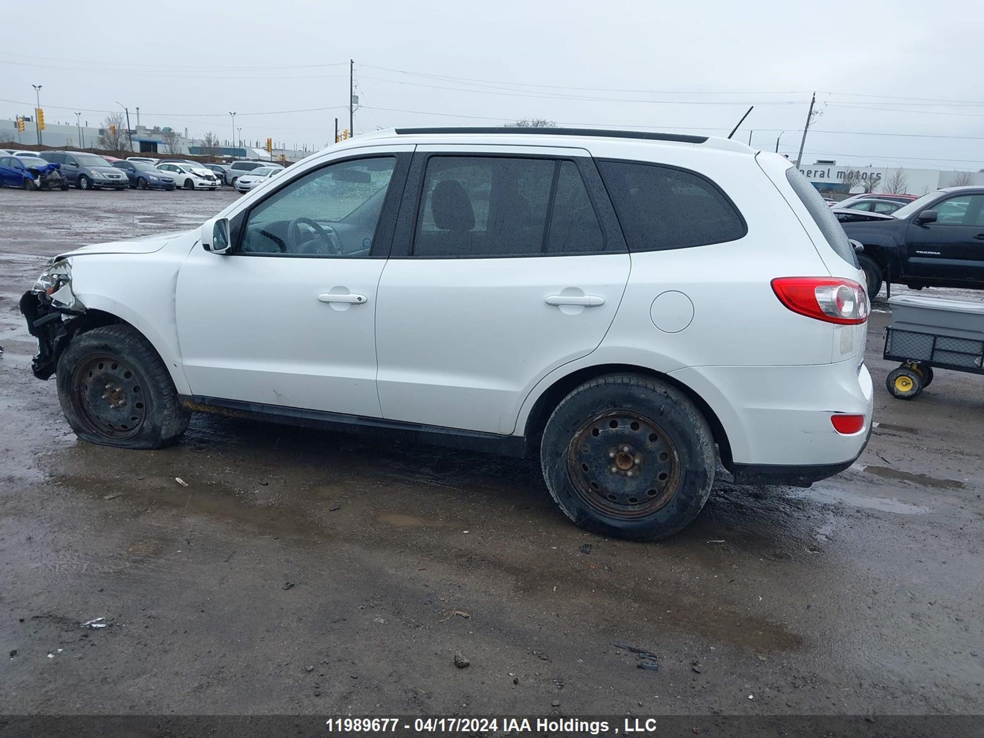 Photo 14 VIN: 5XYZG3AB1BG057910 - HYUNDAI SANTA FE 