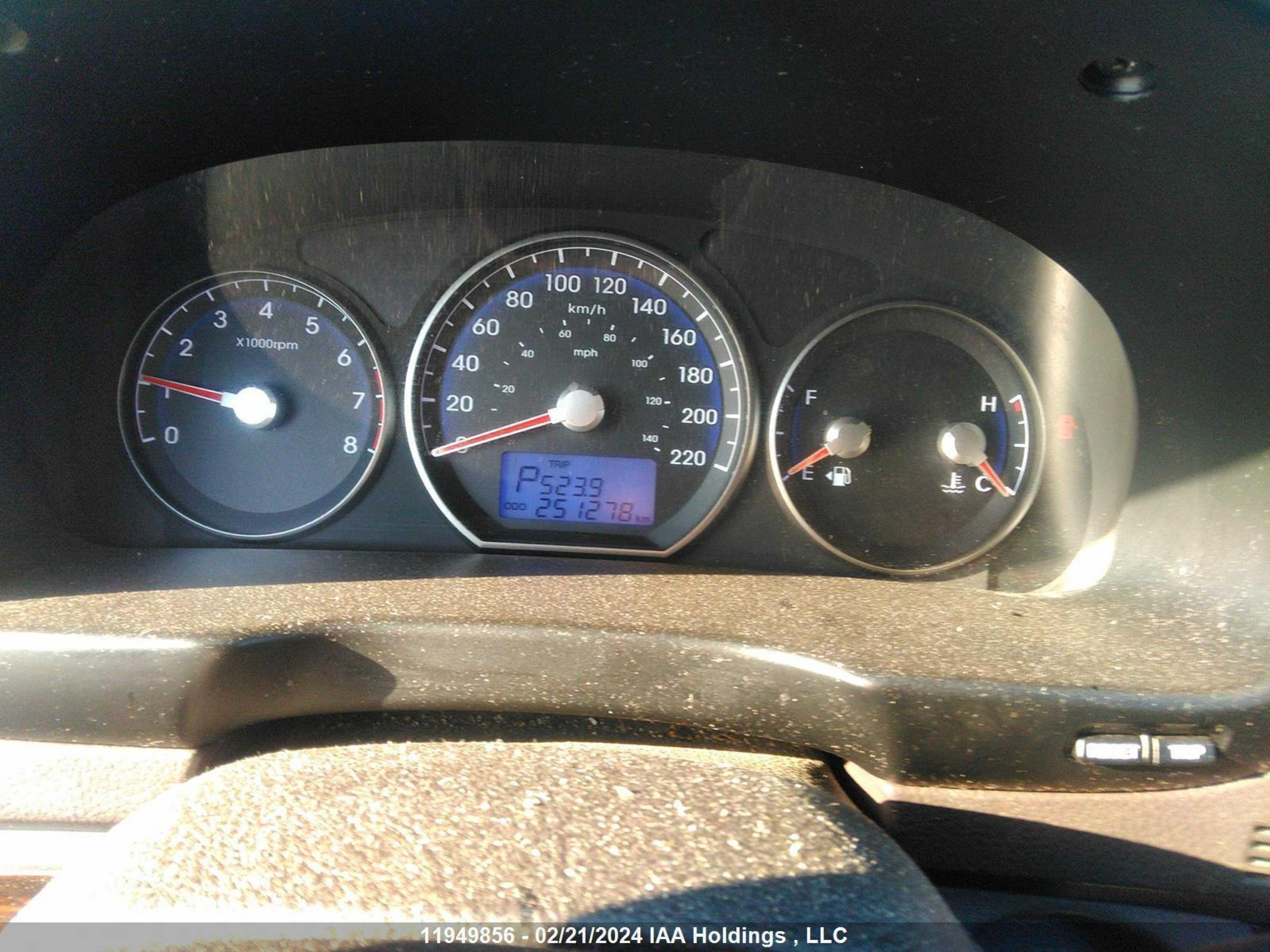 Photo 14 VIN: 5XYZG3AB2BG073517 - HYUNDAI SANTA FE 