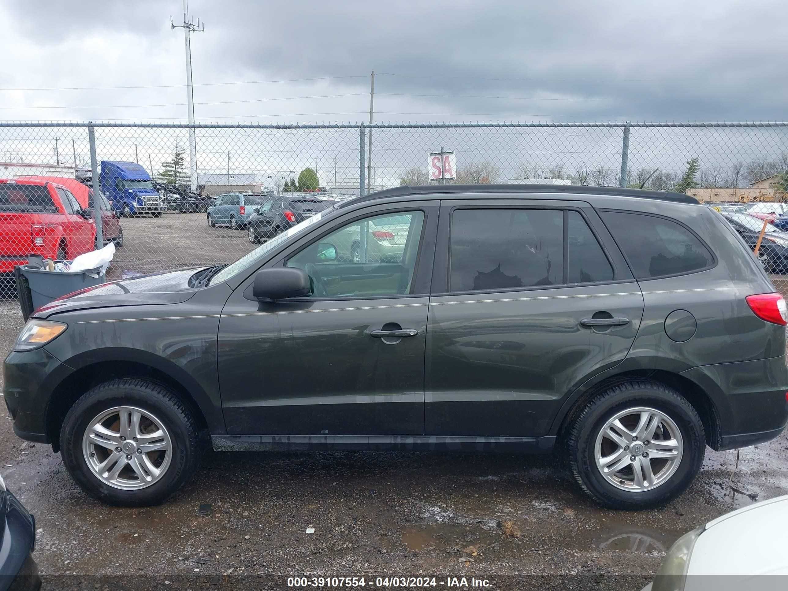 Photo 12 VIN: 5XYZG3AB2CG139789 - HYUNDAI SANTA FE 