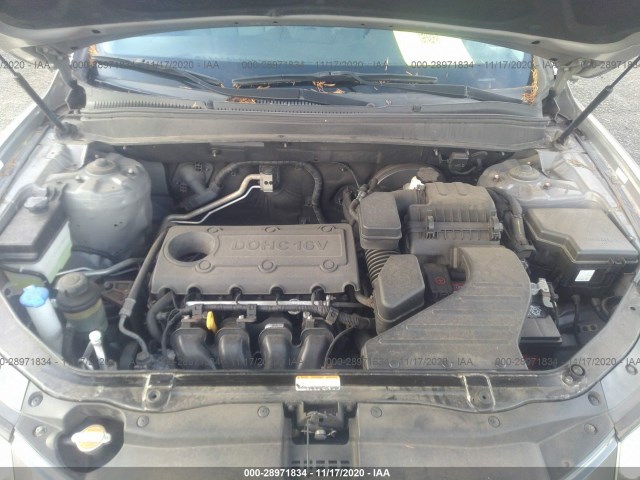 Photo 9 VIN: 5XYZG3AB5BG005387 - HYUNDAI SANTA FE 