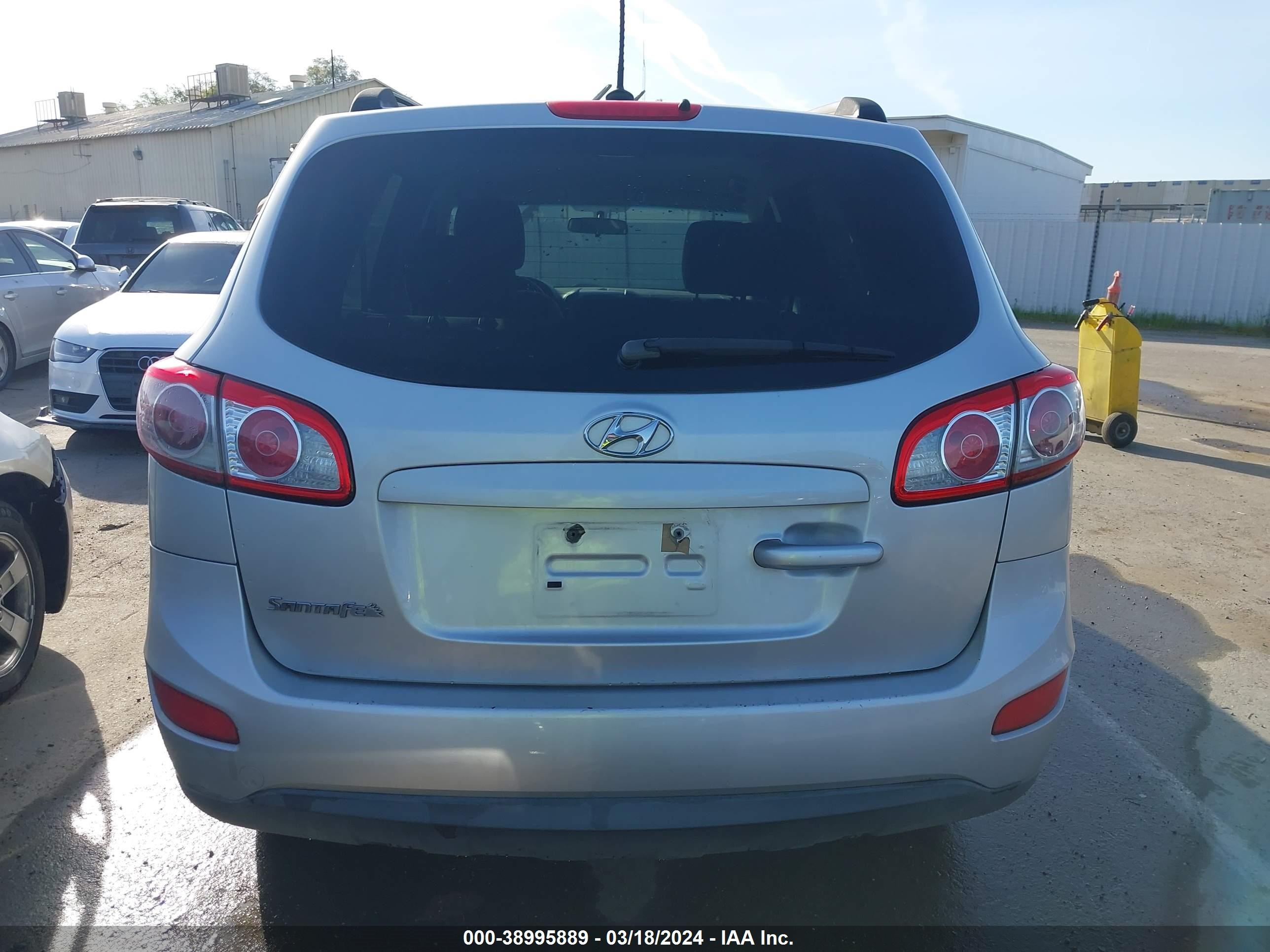 Photo 15 VIN: 5XYZG3AB5CG130102 - HYUNDAI SANTA FE 