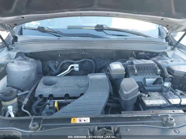 Photo 9 VIN: 5XYZG3AB7BG084867 - HYUNDAI SANTA FE 