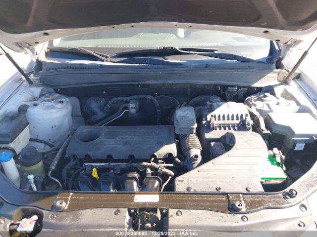 Photo 9 VIN: 5XYZG3AB8BG068225 - HYUNDAI SANTA FE 