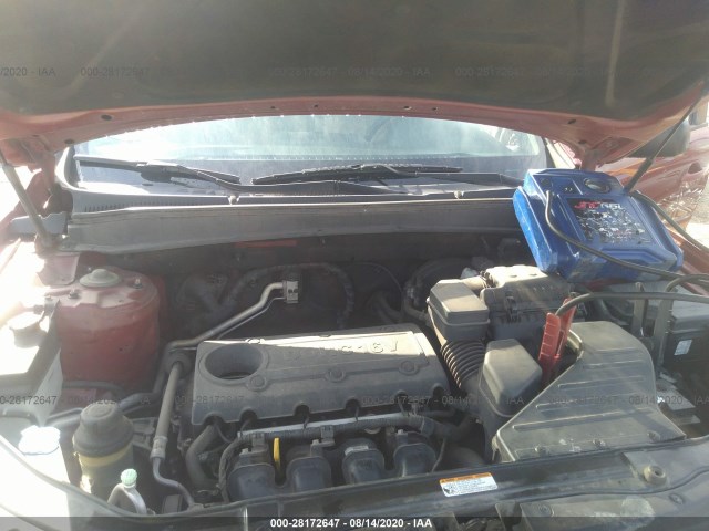 Photo 9 VIN: 5XYZG3ABXBG024582 - HYUNDAI SANTA FE 