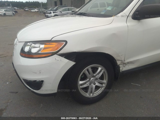 Photo 5 VIN: 5XYZG3ABXBG083695 - HYUNDAI SANTA FE 