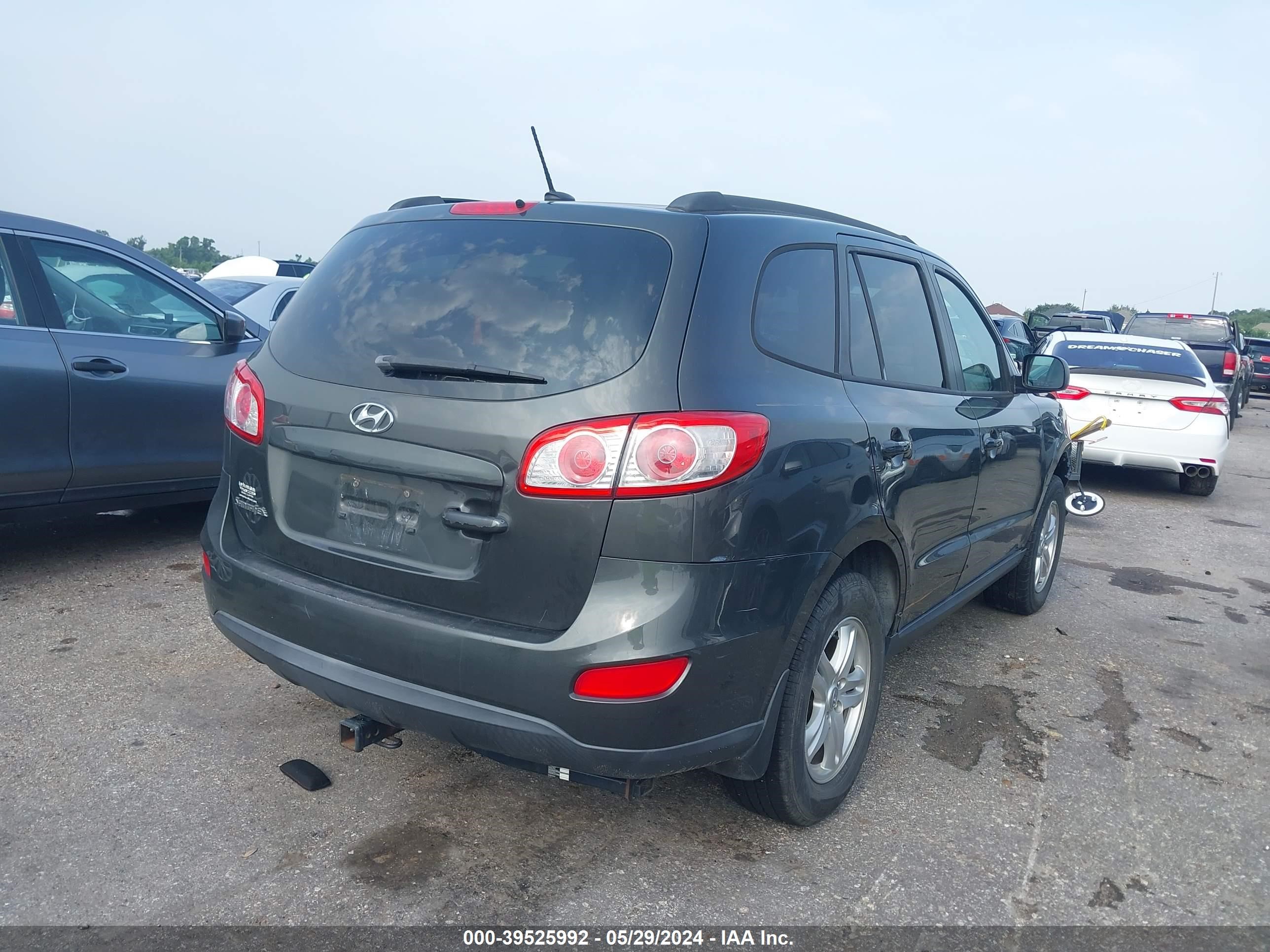 Photo 3 VIN: 5XYZG4AG0CG126783 - HYUNDAI SANTA FE 