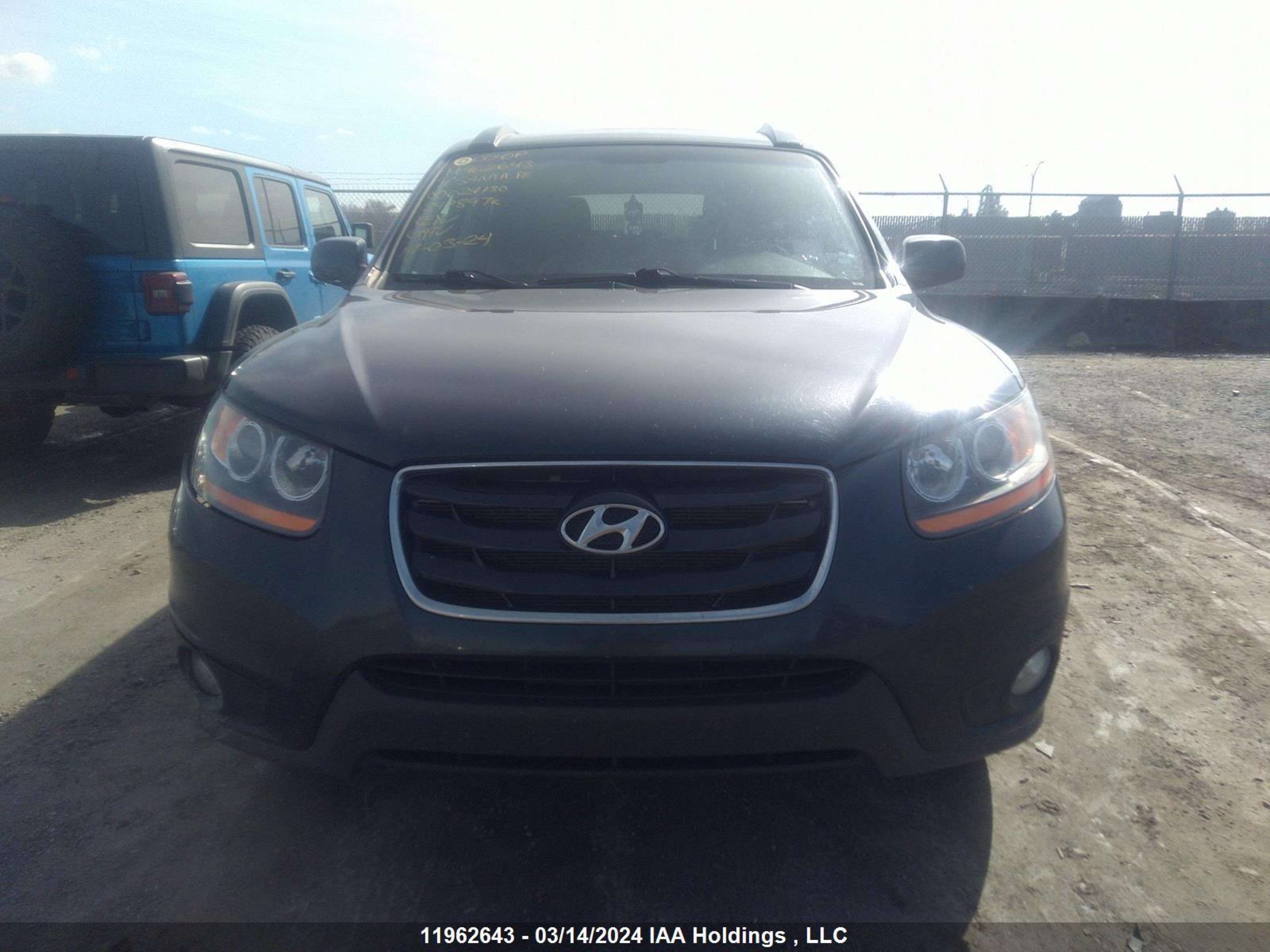 Photo 11 VIN: 5XYZG4AG6BG024130 - HYUNDAI SANTA FE 