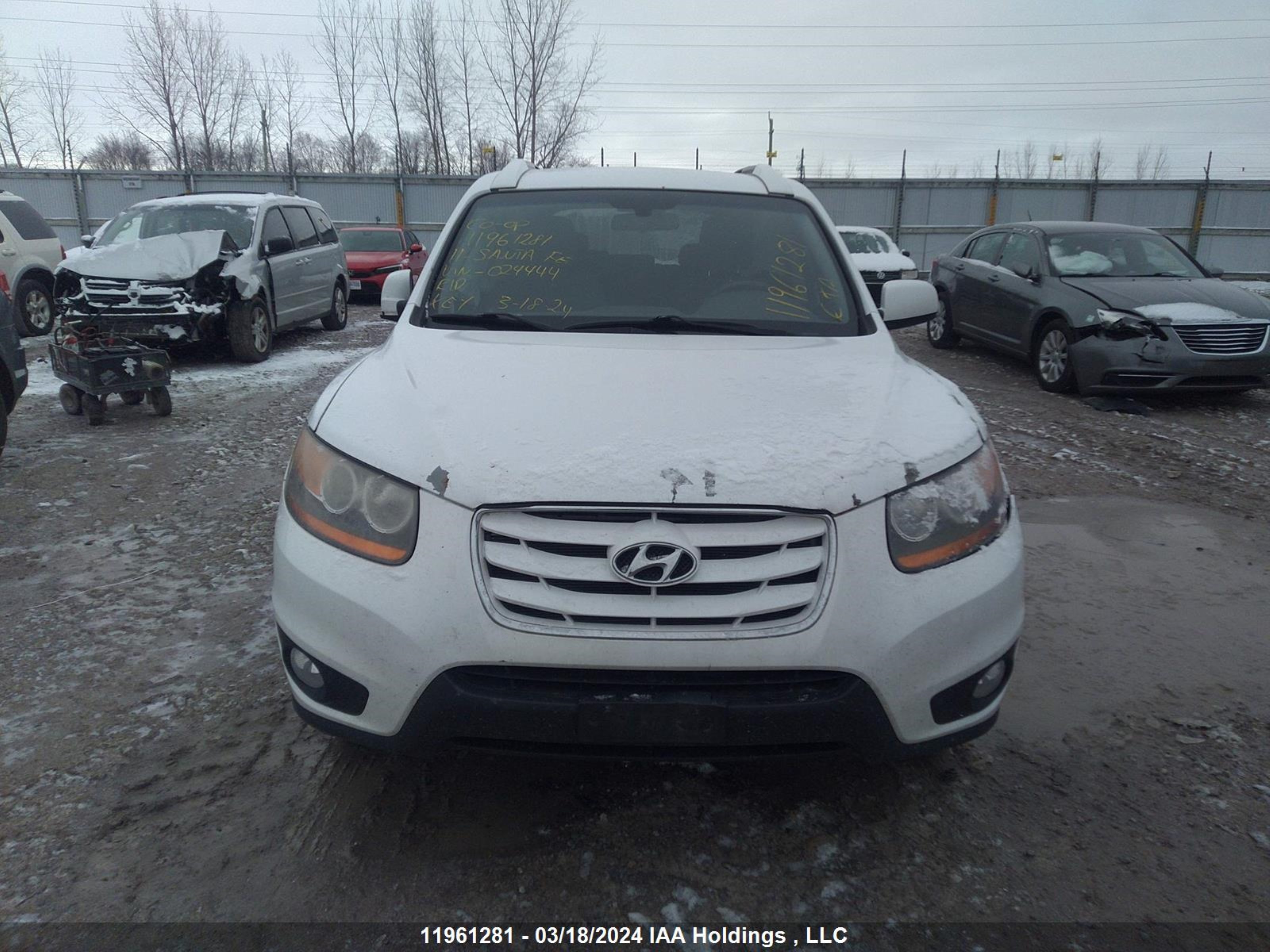 Photo 11 VIN: 5XYZG4AG7BG024444 - HYUNDAI SANTA FE 