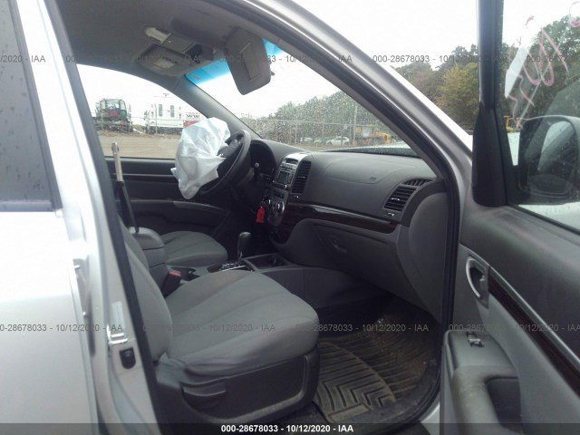 Photo 4 VIN: 5XYZGDAB4BG065652 - HYUNDAI SANTA FE 