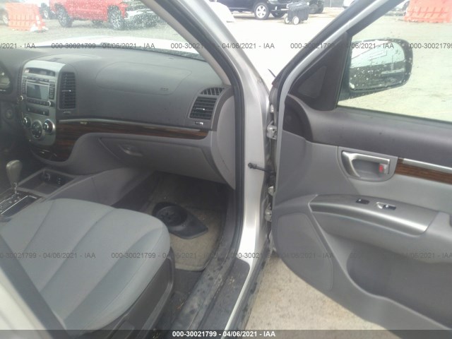 Photo 4 VIN: 5XYZGDAB4CG145177 - HYUNDAI SANTA FE 