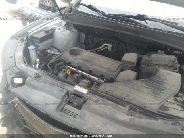 Photo 9 VIN: 5XYZGDAB4CG145177 - HYUNDAI SANTA FE 