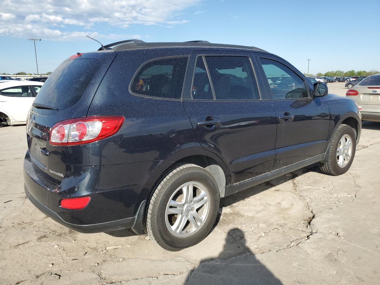 Photo 2 VIN: 5XYZGDAB5BG046463 - HYUNDAI SANTA FE 