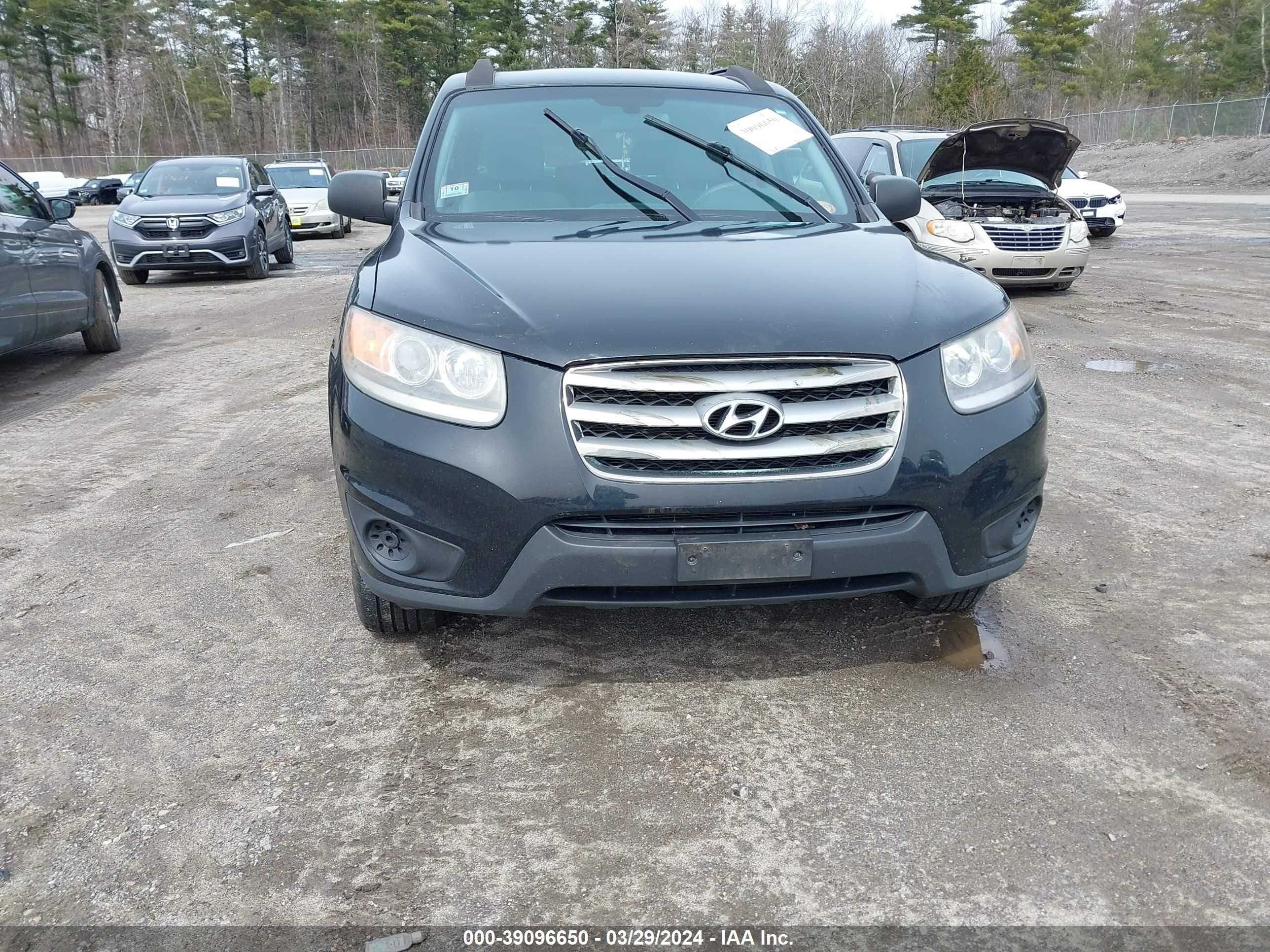 Photo 11 VIN: 5XYZGDAB8CG096369 - HYUNDAI SANTA FE 