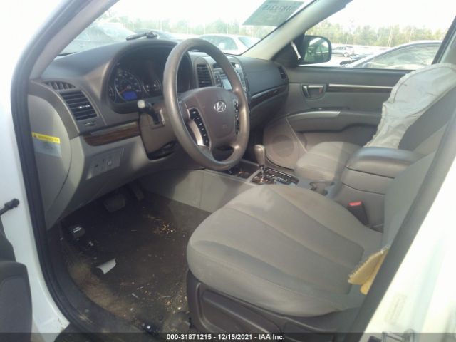 Photo 4 VIN: 5XYZGDAB9CG123191 - HYUNDAI SANTA FE 