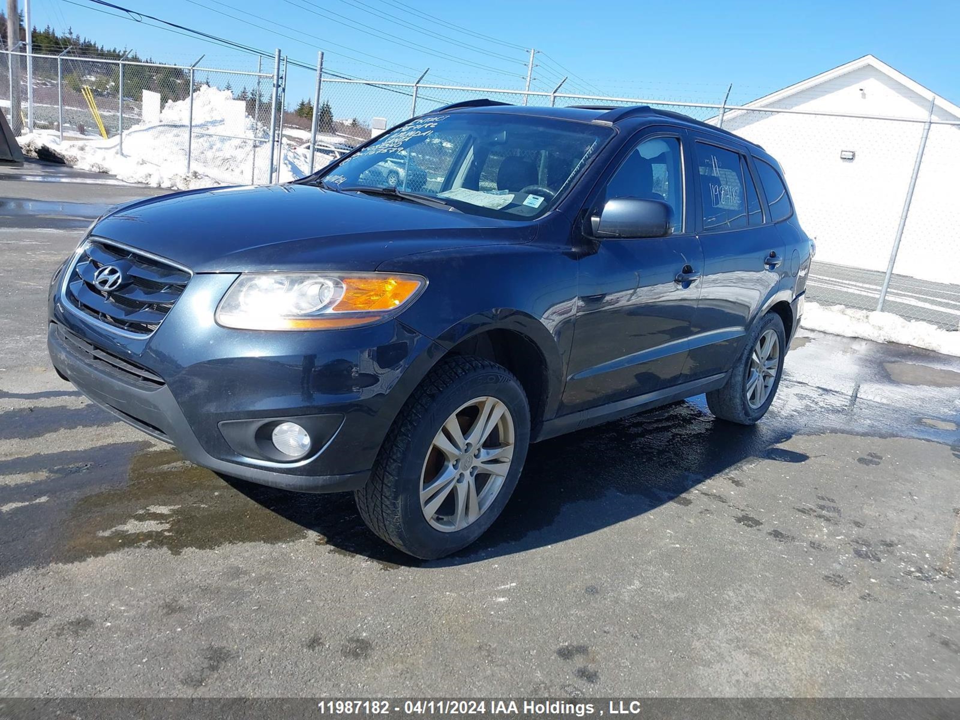 Photo 1 VIN: 5XYZGDAG2BG032340 - HYUNDAI SANTA FE 