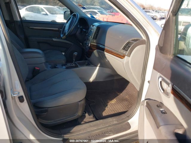 Photo 4 VIN: 5XYZGDAG9CG118861 - HYUNDAI SANTA FE 