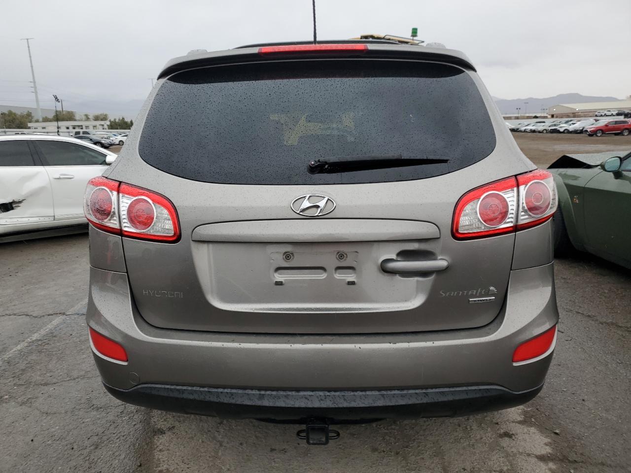 Photo 5 VIN: 5XYZHDAG8BG009142 - HYUNDAI SANTA FE 