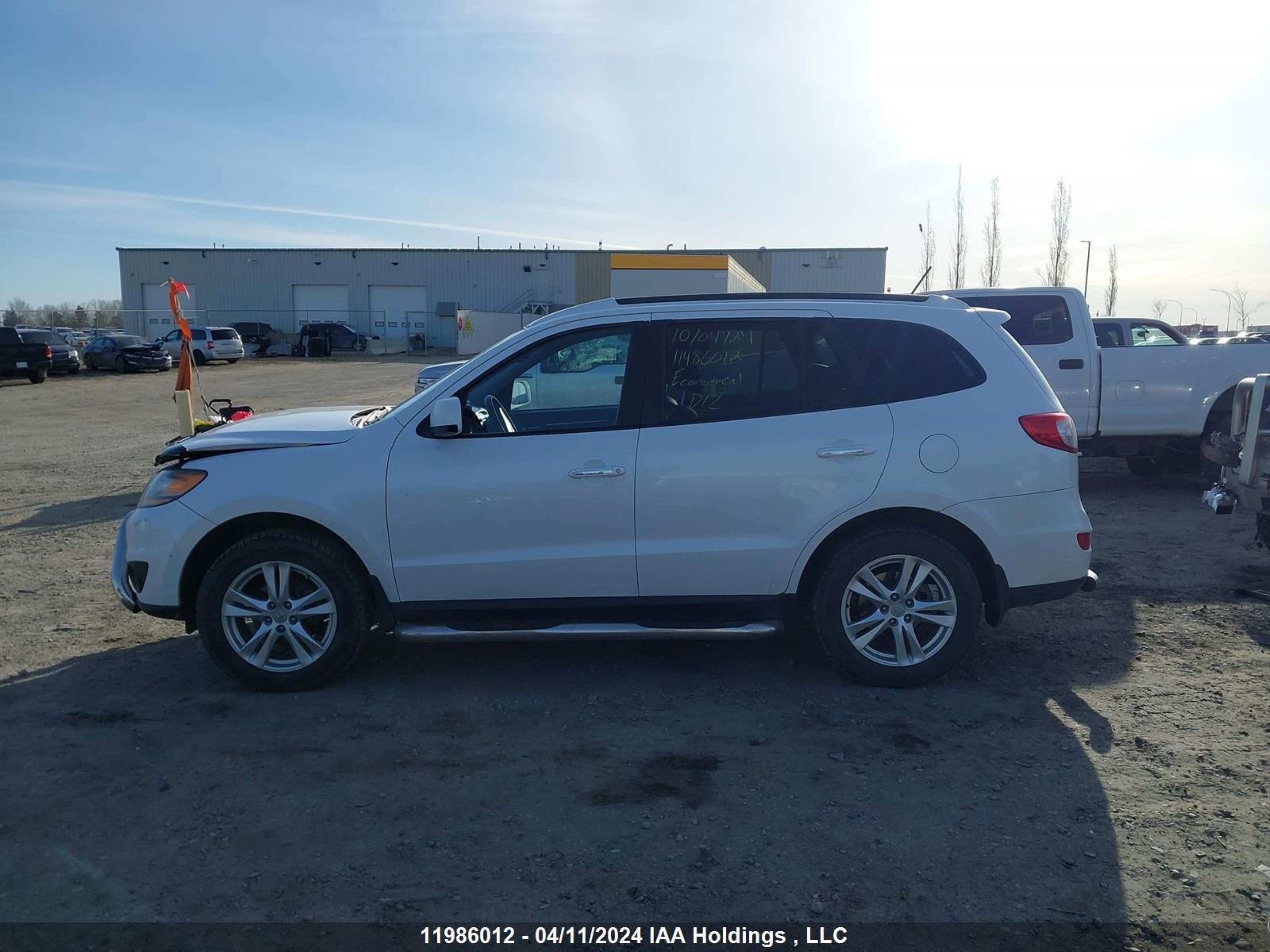 Photo 13 VIN: 5XYZHDAG8BG037913 - HYUNDAI SANTA FE 