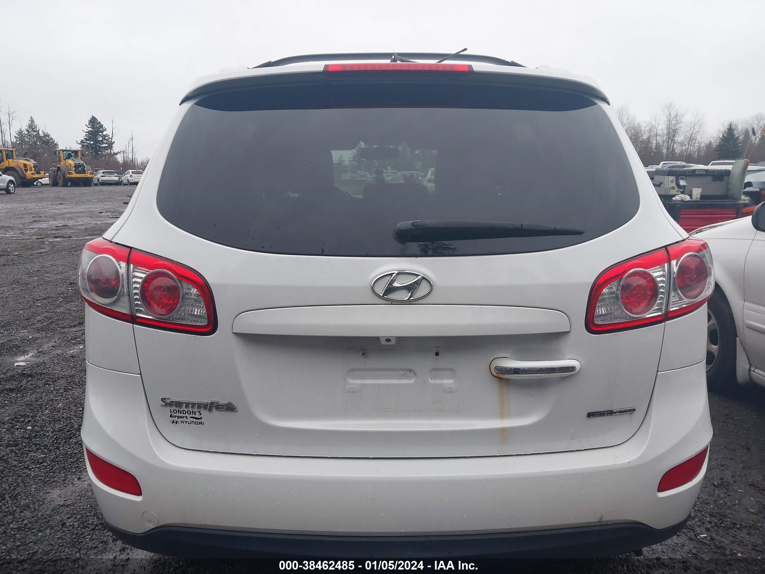 Photo 14 VIN: 5XYZHDAG9CG138105 - HYUNDAI SANTA FE 